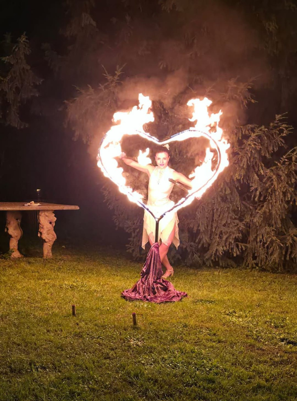 Un momento dello spettacolo di fuoco